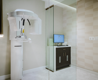 Modern dental imaging room
