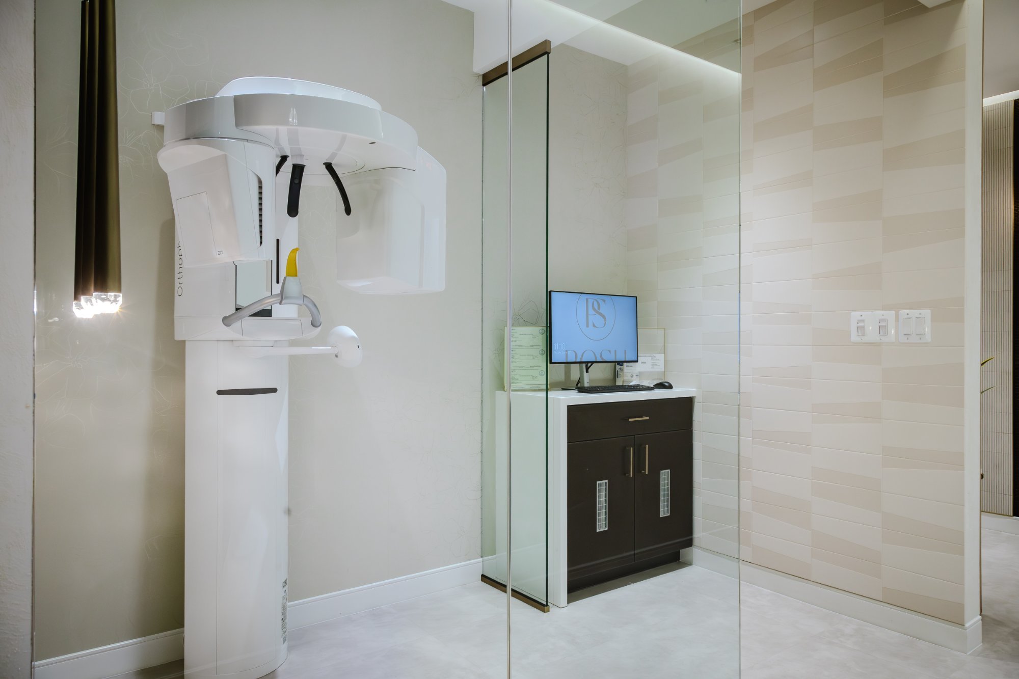 Advanced dental technology used at our Ashburn, VA dental office